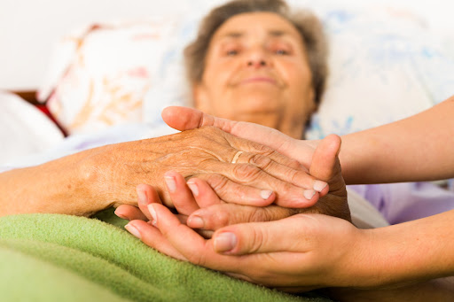 5 Ways to Maximize Comfort in Homecare